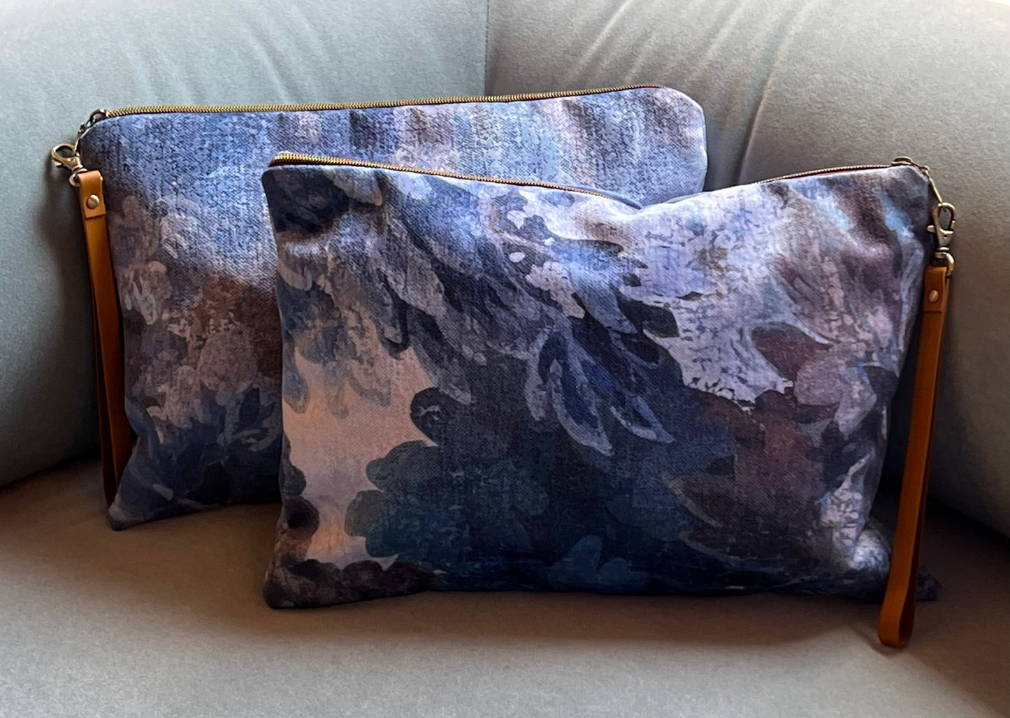 Zipper Clutch Handbag in French Forêt Prussian Blue