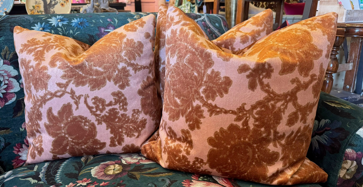 Botanique Pillows