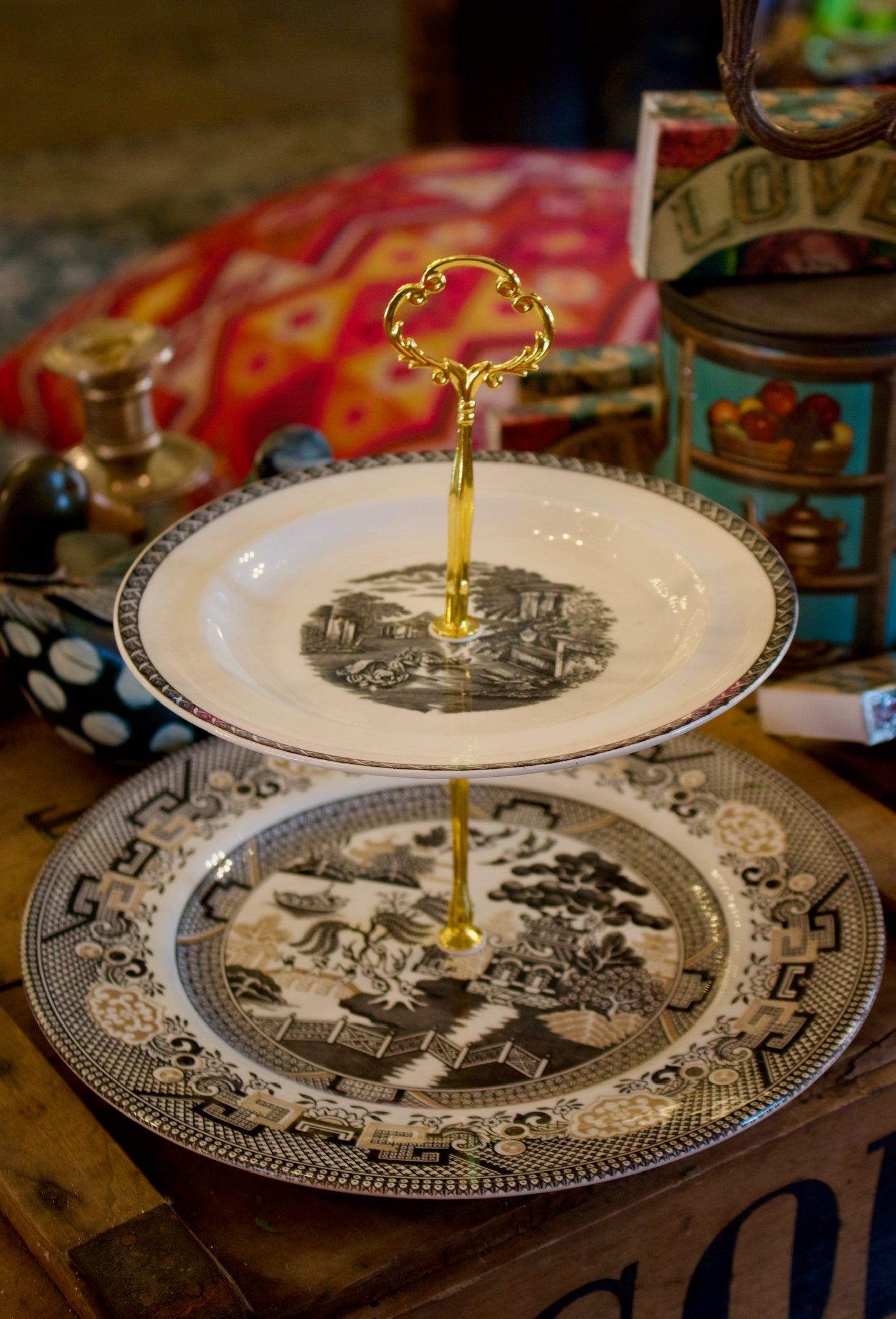 Wedgwood & Willow Two Tier Plate Stand