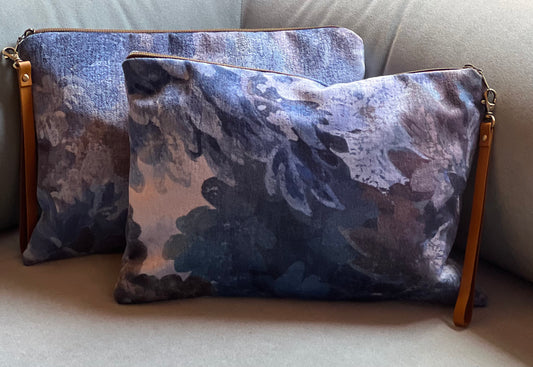 Zipper Clutch Handbag in French Forêt Prussian Blue