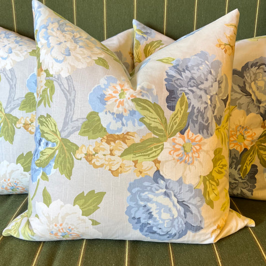 Super Bloom Pillow